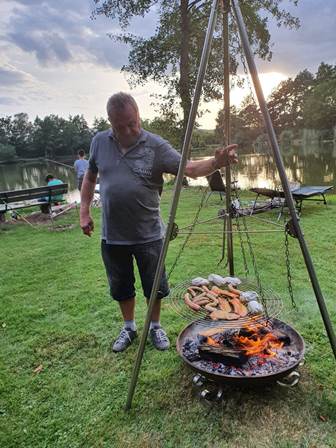 3d568d3d-3c8e-4453-aabb-37a2a128384c